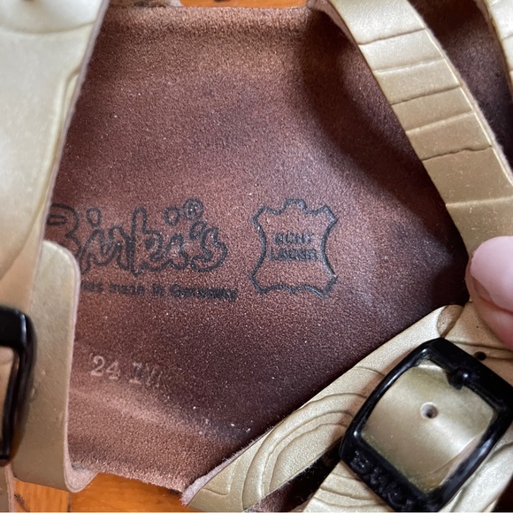 Birki’s Gold Double Cutout Strap Sandals EU 37 - Picture 7 of 9